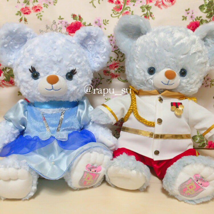 rapu_su's tweet photo. かなり出遅れてしまいましたが、我が家のブルーローズとシャルマンです😄👑💍
届いてからなかなか開封してあげられず、ようやくお披露目です💦 https://t.co/ywK78opnW8
