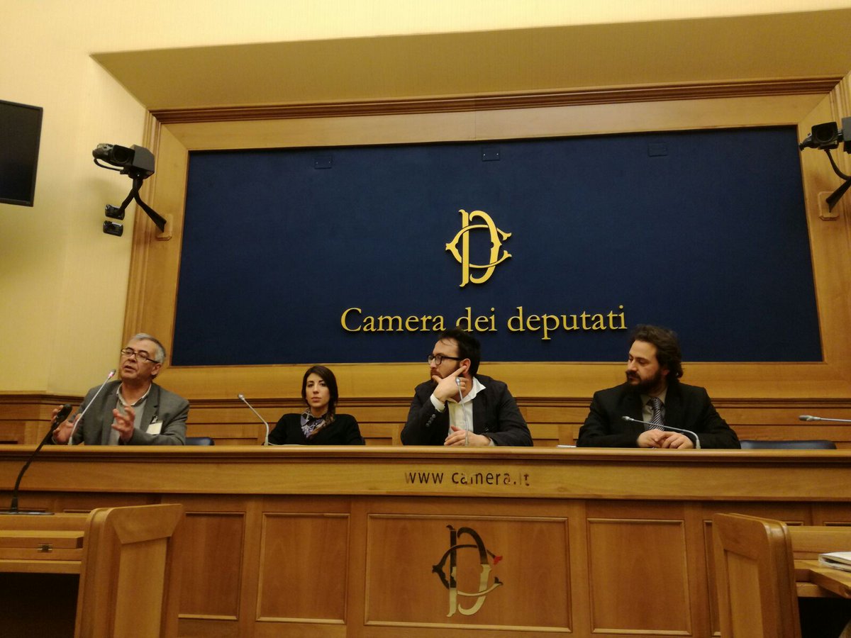 Claudio Meloni di <a href="/FpCgilNazionale/">Fp Cgil Nazionale</a> "Ben venga #PLaC, un Patto per il lavoro culturale: restituiamo diritti e dignità ai lavoratori dei BBCC"