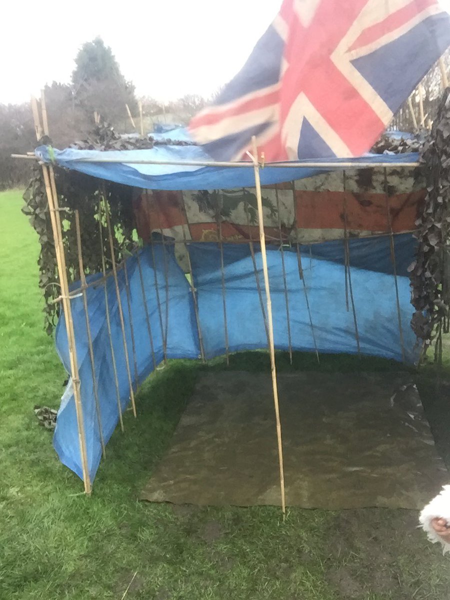 Fantastic time this morning making dens with Maddison and her friends <a href="/rec_windmill_ce/">Rec_windmill_ce</a> was a great experience, muddy fun 👍🏻
