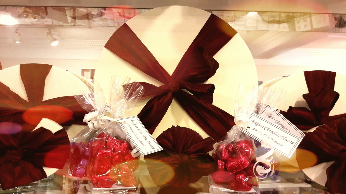 battlehoc's tweet photo. Why not treat your Valentine to a bag of our delicious Belgian chocolate hearts.....or a box of all their favourite chocolates 😙😙😙 https://t.co/2NjLoaMQTE
