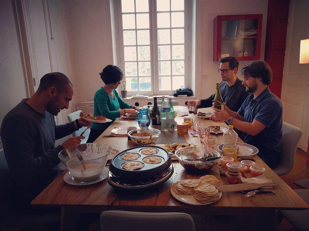 WorklabParis's tweet photo. Atelier crêpes ce midi au Worklab 😊 #workplace #workspace #worklabparis #lesgrandsvoisins … https://t.co/Qrang4yWvH https://t.co/YQb740Nk9q