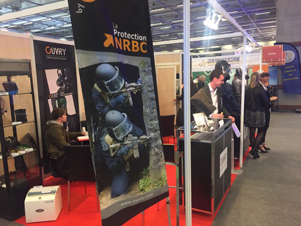 Ouvry_NRBCe's tweet photo. #Secours Expo stand D9, #Decpol et compagnie https://t.co/dQU5sotAmx