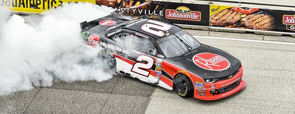 BigLeagueProd's tweet photo. Proud to announce we're the exclusive video crew @roadamerica in 2017. See you at the National Park of Speed! https://t.co/3Ngs9MLYTR