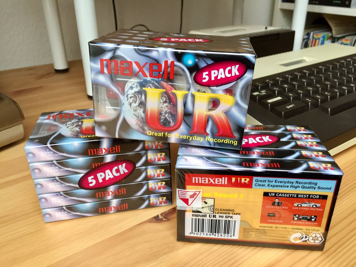 vsg_DE's tweet image. Neue Speichermedien für alte Listings! 😉 #Homecomputing #Kassetten #Audiokassette #Kompaktkassette #Atari #Programming #lasttweet