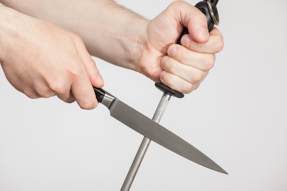 kitchenknifehq's tweet photo. Knife not performing well? Think honing before sharpening!
https://t.co/YRf41C4nfT https://t.co/7yncb9s4q7