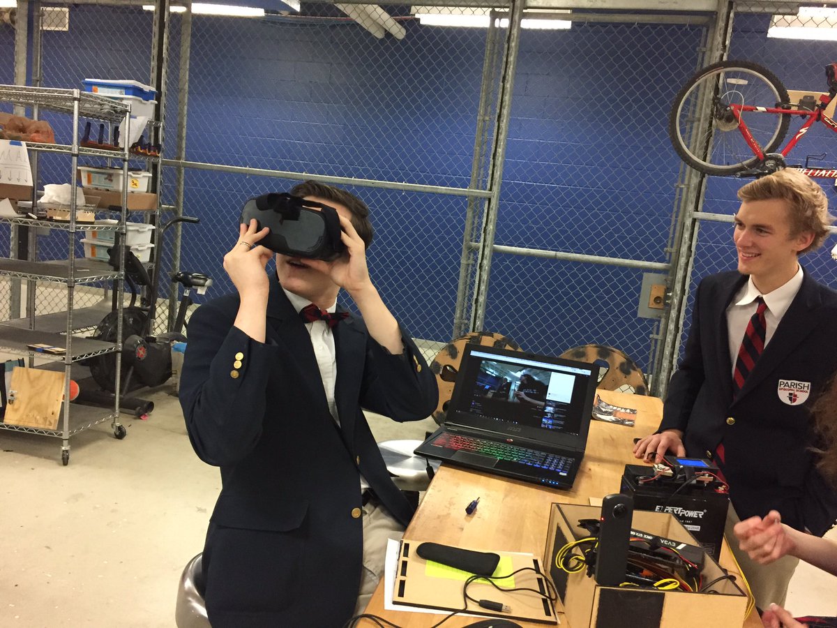JMakins79's tweet image. @parishepiscopal @RoverChallenge team testing our virtual reality telemetry system! #solvingrealproblems #passionbasededucation #stem