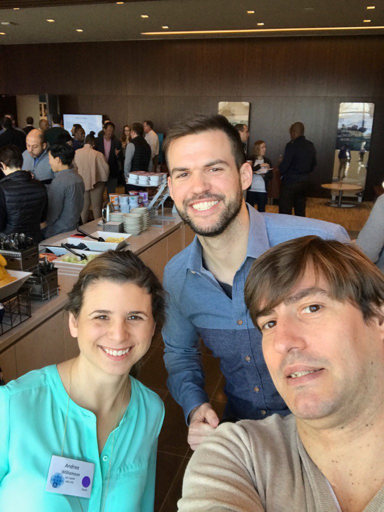 NunoGodinho's tweet photo. Doing polling exercise at #DigitalMDC https://t.co/Zna36nUBN1