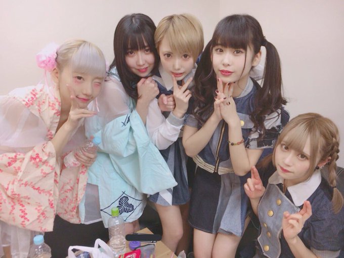 Twitterのコスプレ画像3