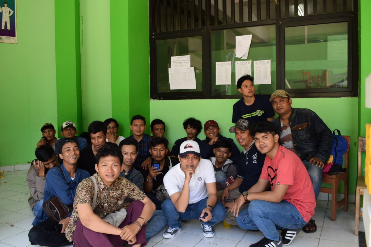 Hidup bersama harus dijaga :)