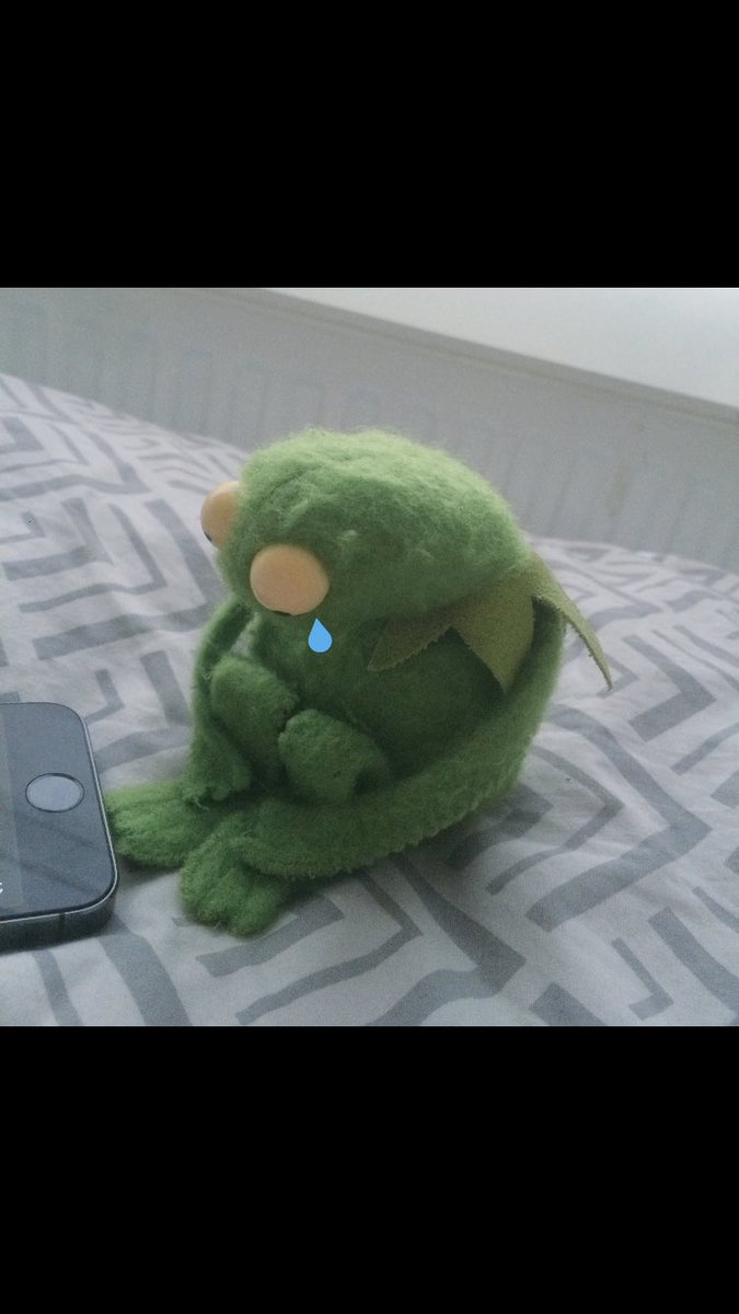 beebee7608's tweet image. When your guard instructor adds a cool part to the show but it doesn&apos;t apply to your life. #guardproblems  @GuardCentral