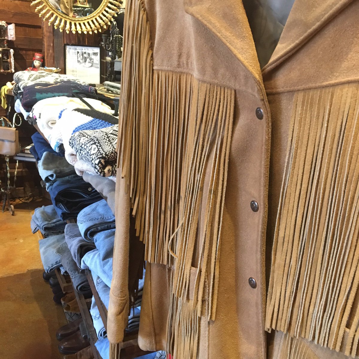 blossombyjam's tweet photo. Ain’t no party like a fringe party. All your wild wild west dreams right here, baby. #wildwildwest https://t.co/8ielsaLT3s