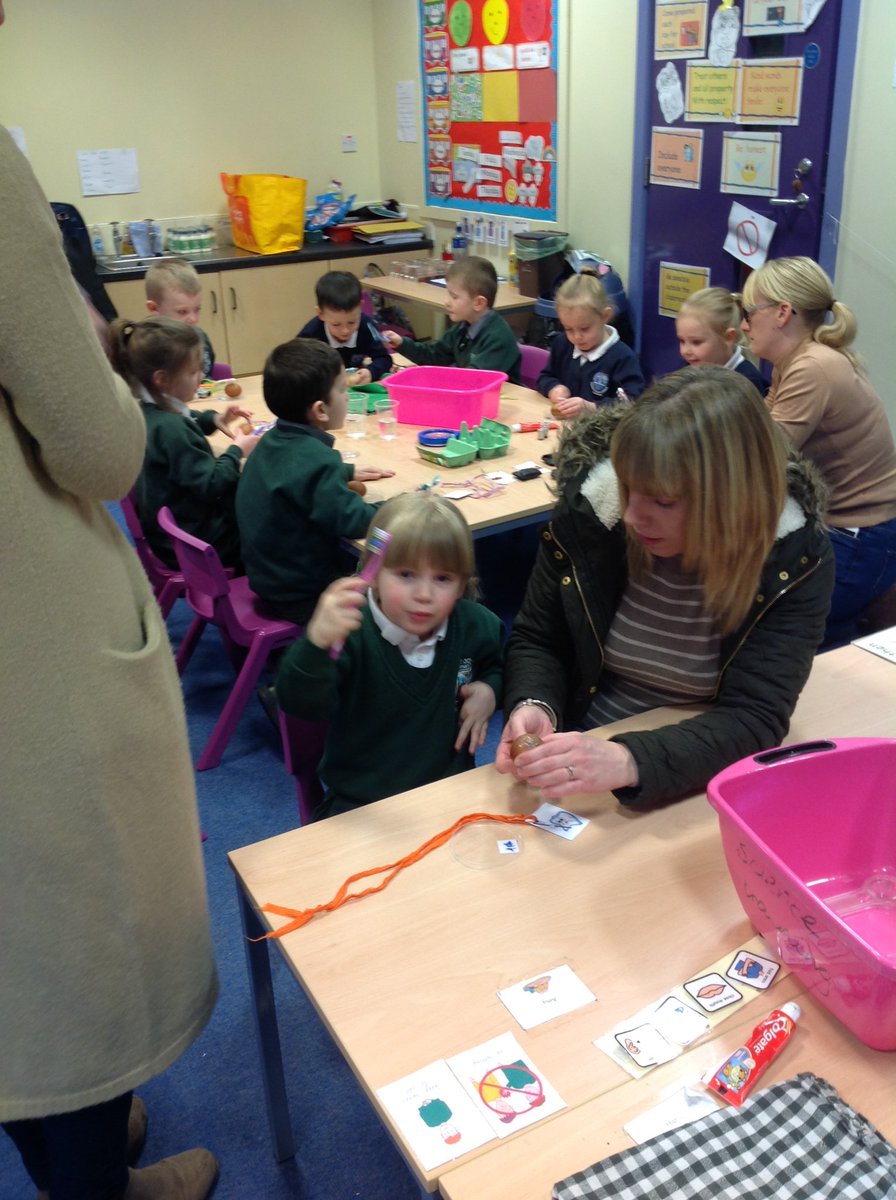 StJohnColeraine's tweet photo. Science Project in Primary One #CleaningTeeth #ThinkingPlanningDelivering #WellDoneP1 #StjohnsISwhereitsat https://t.co/jGdgT9Jg1x
