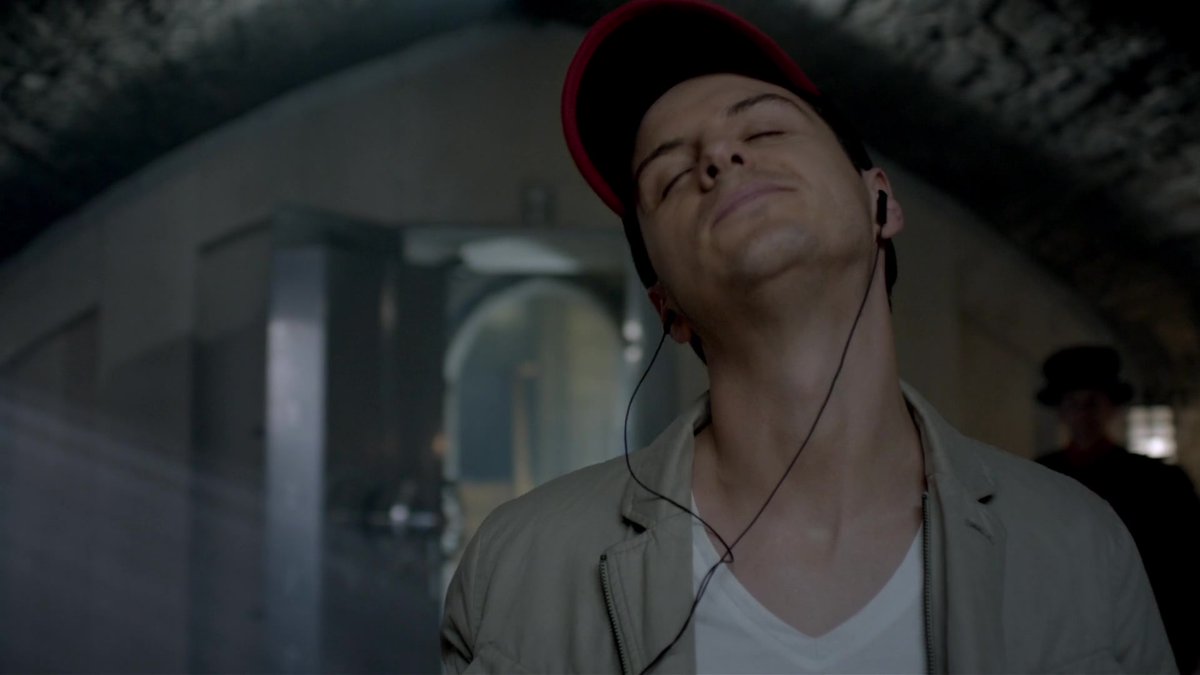 bestofsher's tweet photo. JIM MORIARTY rt if you agree https://t.co/d70HA4Bv8F