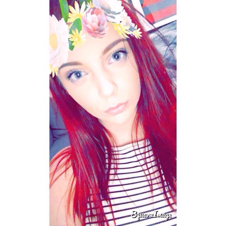 #Bored#Liveme Emma...🐼👑: liveme.com/media/play/?vi…