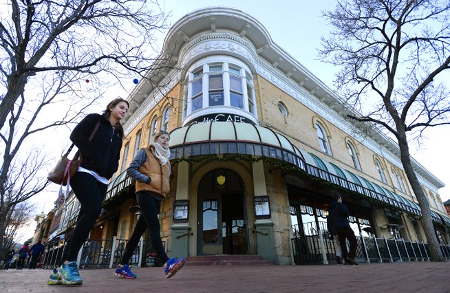 BikeLifeBoulder's tweet photo. Wouldn't it be nice if your whole life was within a 15 min walk? School, shopping, transit, all in a stones throw. https://t.co/Xixscy6BSy https://t.co/9Yv98YDaPm