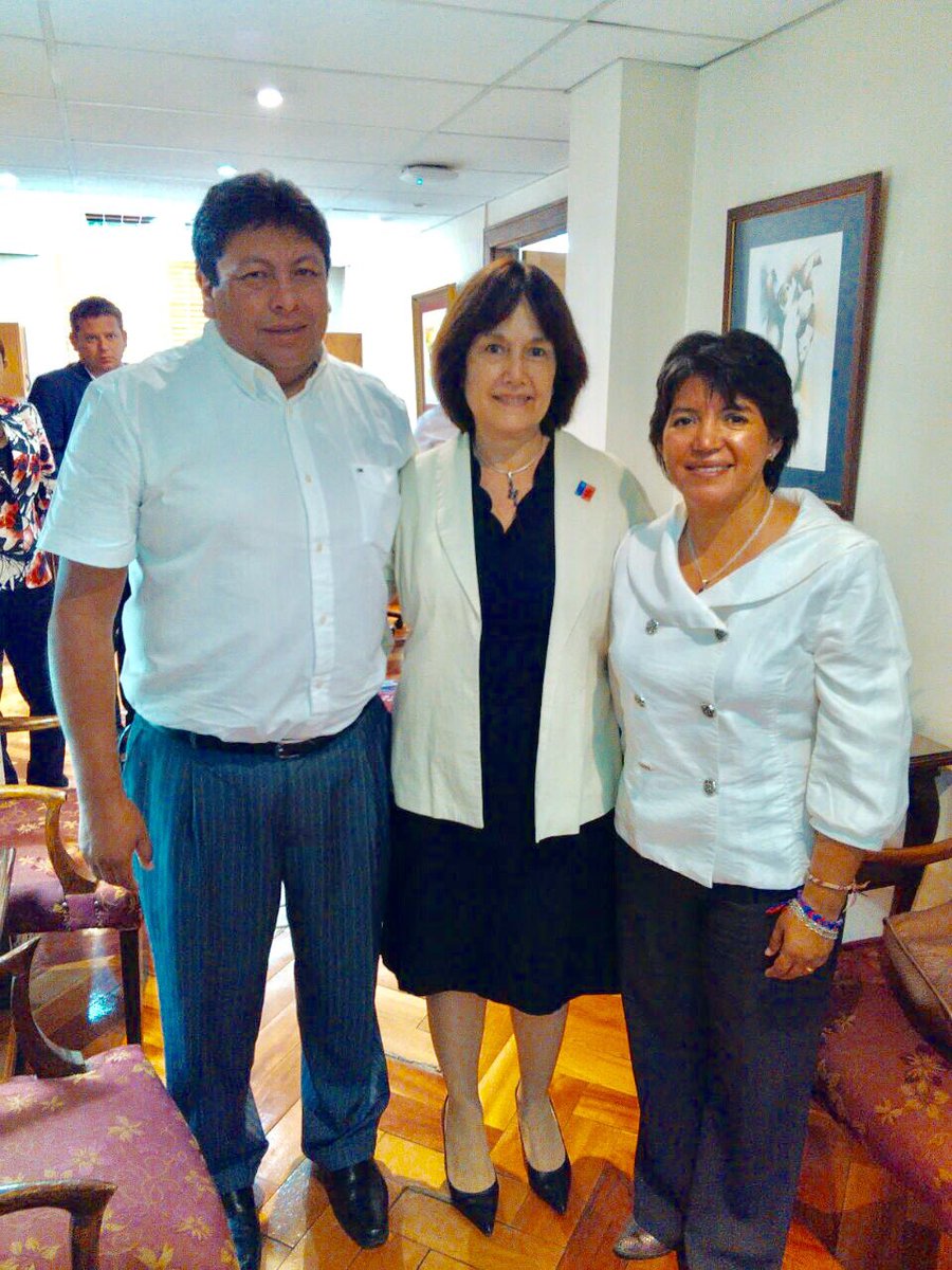 Ministra de Salud compromete construcción Cesfam Altiplano Norte para este año, en reunión con alcalde Cristian Tapia y Dip.Yasna Provoste