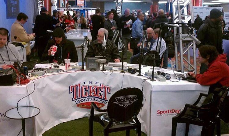 TexasPhotoBooth's tweet photo. #TBT #SuperBowlXLV #MediaCenter @SheratonDallas #SheratonDallas #DallasTX #DallasTexas #1310TheTicket #TheTicket (aโฆ https://t.co/vlPvyiTiEW