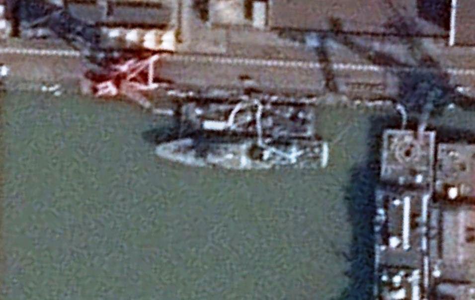 rajfortyseven's tweet photo. #China #PLAN #JNCX two? new MCMV #Type82II fitting out GEDOI12/9/16.Three possibly new type of remote vessels GEDOI7/21/16 https://t.co/xH2u0u3d61