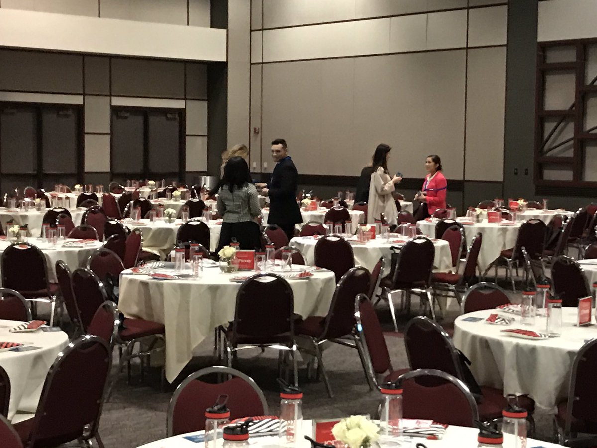 RomoKasia's tweet photo. #FMCF17 teamwork makes dream work!! #txstfm https://t.co/52dBbDDKDY