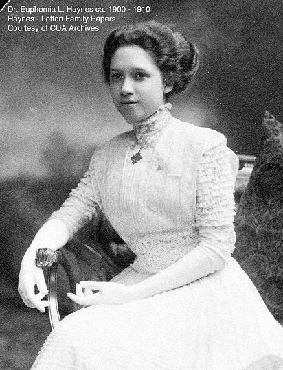 Today, let us honor Euphemia L. Haynes who was the first African American woman to receive her PhD in Math in 1943 #HonoringOurHistory