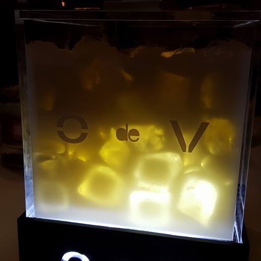 enoglam's tweet photo. #differentspirits #vodka O de V https://t.co/Orh6oqKvjN