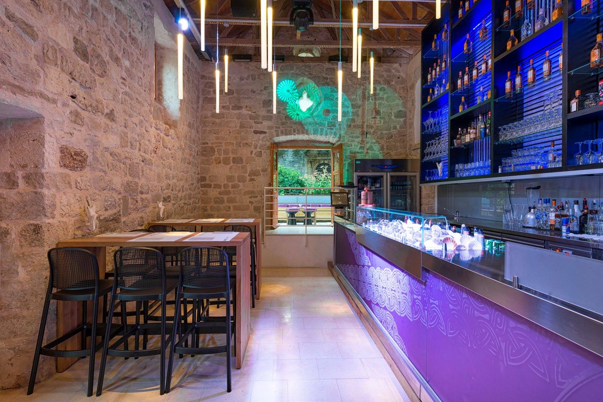 Gaber_Design's tweet photo. Sushi&amp;Oyster Bar Rozeta selected our Panama #designstool for its exclusive restaurant! https://t.co/0mxn4JHLZC #designchair #interiordesign https://t.co/EgovuYLvow