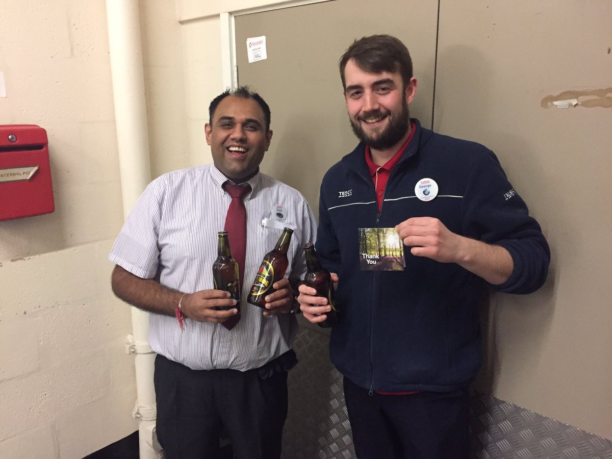 TonyChander's tweet photo. Thank you George for supporting your department on your day off. @LaurenC2308 @ClitheroeKnight @daberrisford @Tesco_North @tesconews https://t.co/WKJBWmAjqL