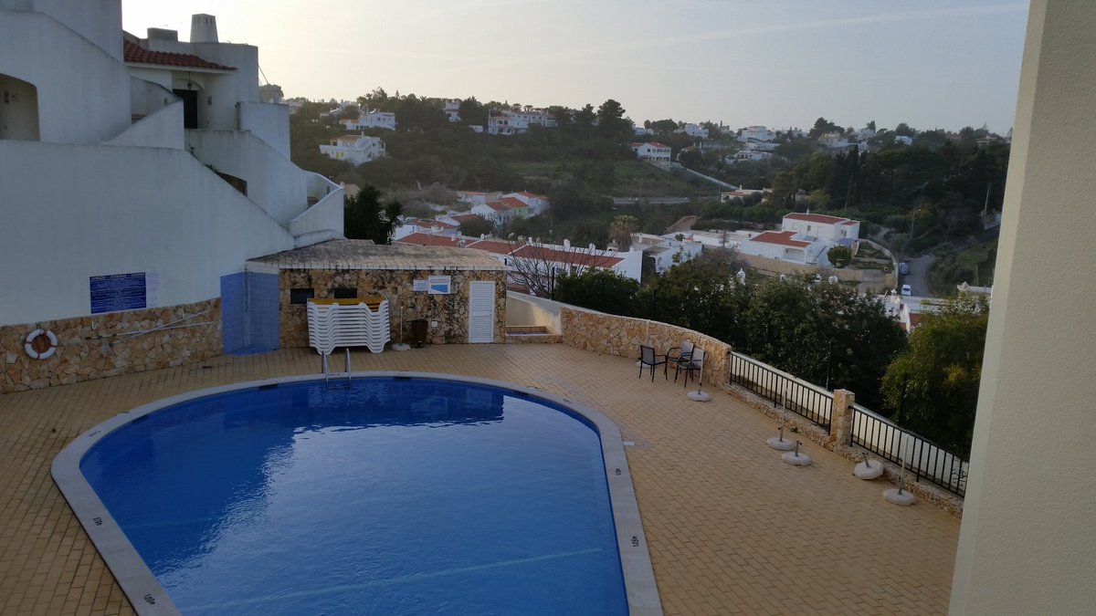 greatdaysgolf's tweet photo. Out in Portugal doing a little business #weathergood tonight #follome @generation_golf #weshare&care https://t.co/QwcN6HkzWa