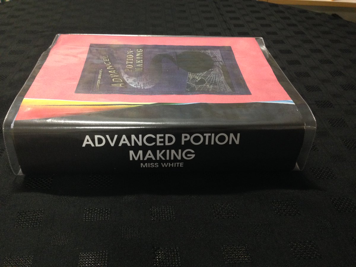 DHCScience's tweet photo. WARNING: POTION MAKING IN ACTION! Amazing fun with potions for DHC Harry Potter evening #thanksmrshayes #futurewizards #HPbooknight https://t.co/EBC7KOT3aY