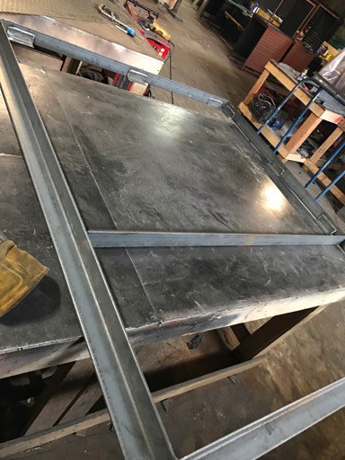 CrudamFab's tweet photo. #CrudamFabrications #CustomMetalFabrication #MetalFab #HatchCover https://t.co/IfHRzFxTFA