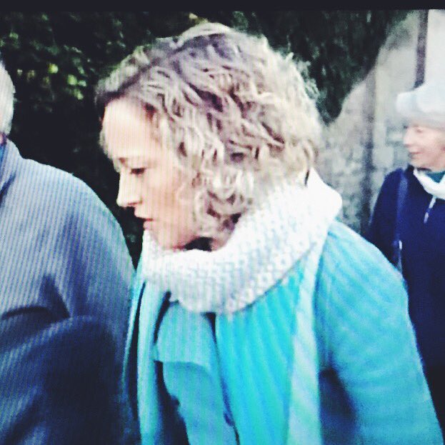 MissPomPom1's tweet photo. @cathynewman wearing our blue graphic scarf on @Channel4News tonight #knitwear #misspompom #graphicscarf https://t.co/8Q6PAKt9kM