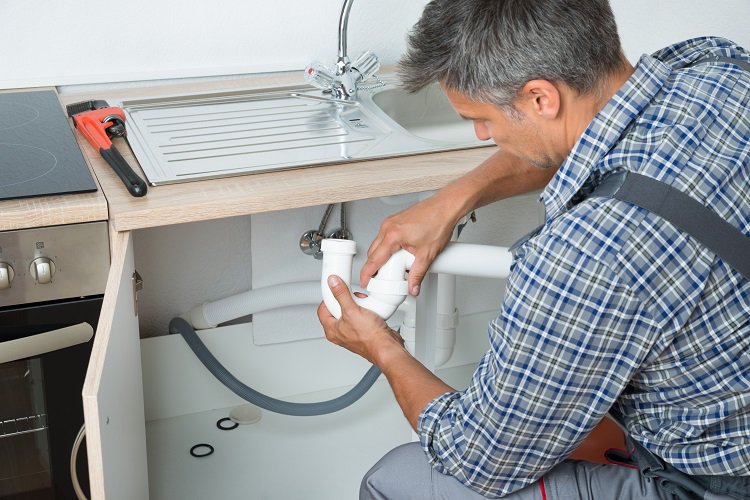 FVCollege's tweet photo. Learn basic repairs and maintenance to domestic plumbing with our Basic Plumbing evening course starting 21 Feb! https://t.co/TZbcV77Hbf https://t.co/y8T5lJxkM5