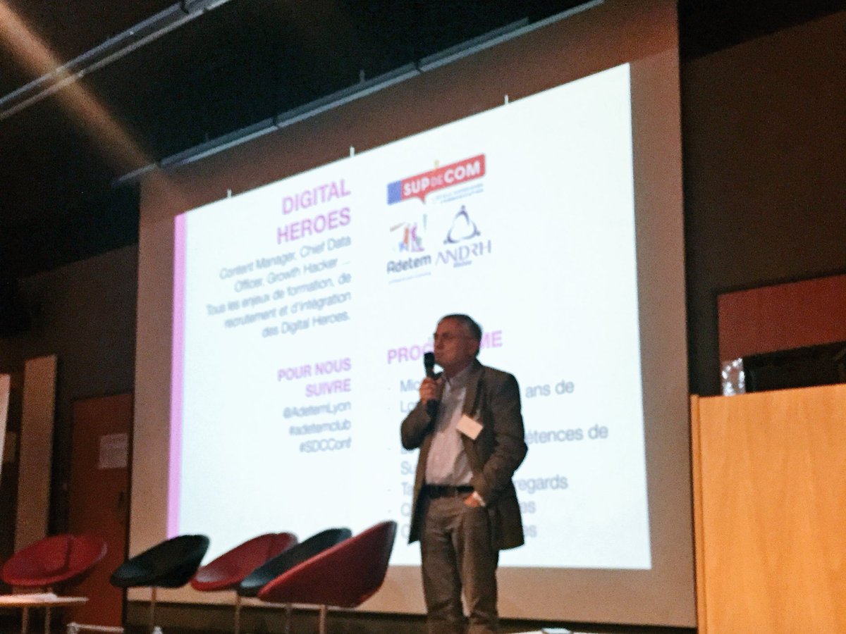 SUP_DE_COM's tweet photo. L'intervention de Louis Laggabe fondateur de #DDBNouveauMonde "40 ans de com en 5 min"
#AdetemLyon #SDCConf https://t.co/33RbwJ06WT