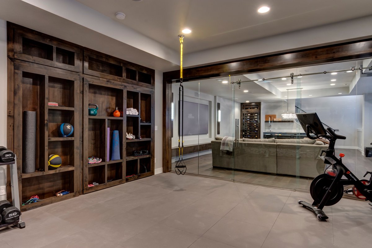 FBCremodel's tweet photo. Congratulations to all of the 2017 NARI CotY Regional Award winners! #basementremodeling #basementideas @NARI_National https://t.co/7oCeHiMPCE