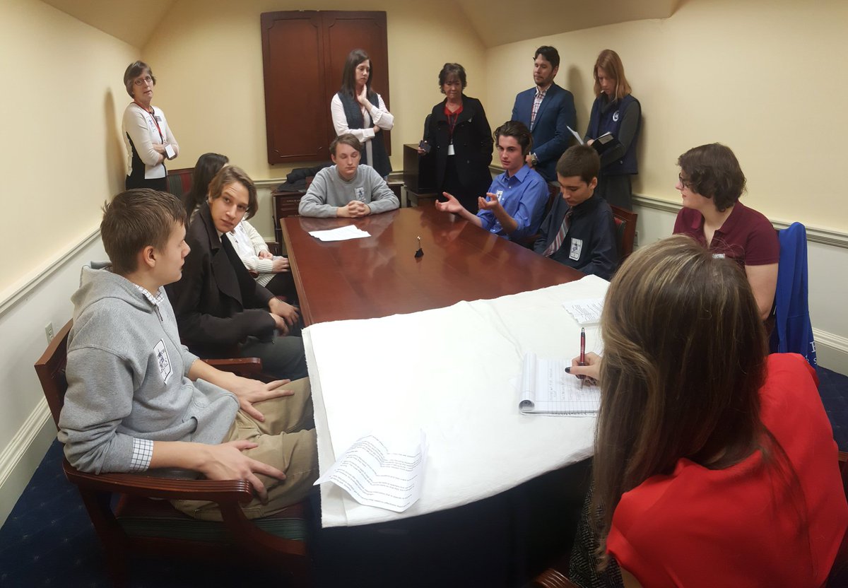 MrCowansClass's tweet photo. @WyeRiverUpperS @Chrissyaull @RadcliffeCreek powerful student
#advocacy for @dyslexiasomd #Dyslexia #authenticlearning #civics #21C #MD https://t.co/x1ugn1l6r8
