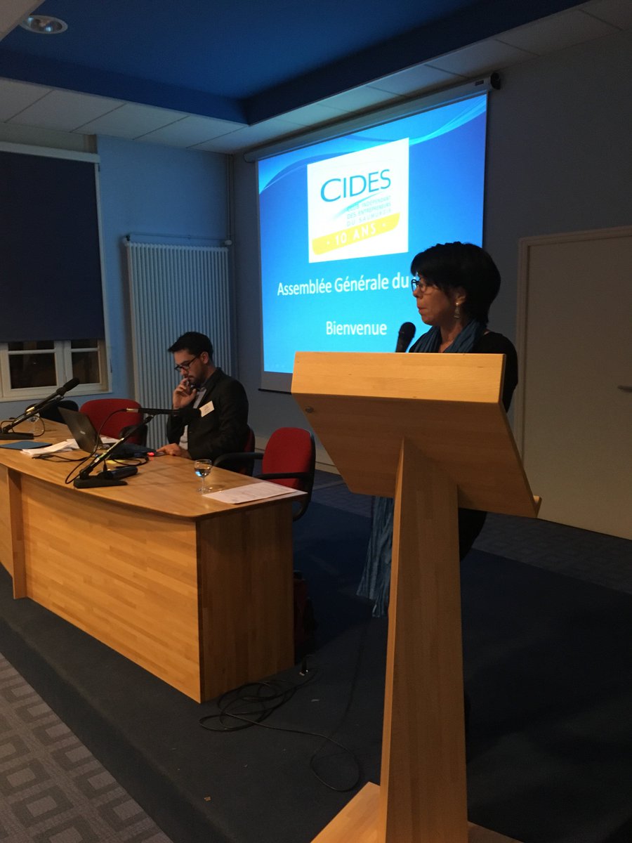 CIDES_49's tweet photo. Assemblée générale du CIDES : bilan de notre année 2016 avec Nathalie Maindrou, présidente du CIDES. A suivre en direct https://t.co/pYCuZxcUg7