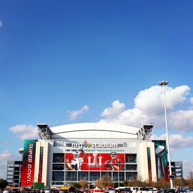 NFL's tweet photo. Soooooon! 😍😍😍 #SB51 #Patriots #RiseUp https://t.co/hRJ4yx2rEi