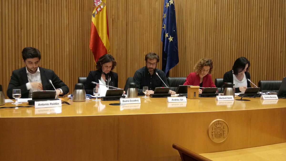 gpscongreso's tweet photo. Debate sobre nuestra calidad democrática #IDE2016 en el @Congreso_Es con la participación de @AmbBatet https://t.co/eIVLHdPlXf