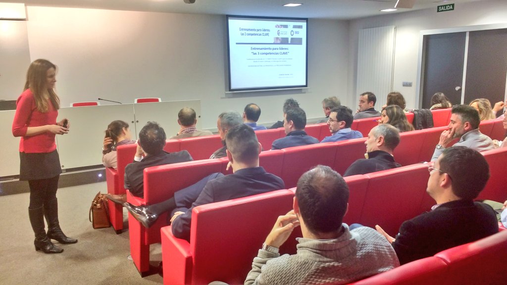 Hoy día para aprender: "Entrenamiento para líderes: las 3 competencias CLAVE" con <a href="/EFICcoaching/">EFIC</a> y <a href="/SERempresarios/">SER Empresarios</a>