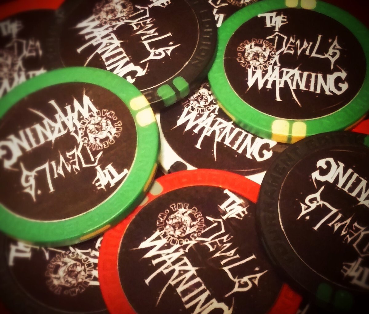 DevilWarning's tweet image. #gambling with #thedevilswarning. #music #band #metal #rocknroll #poker #pokerchips #lasvegas #vegas #musician #musicians