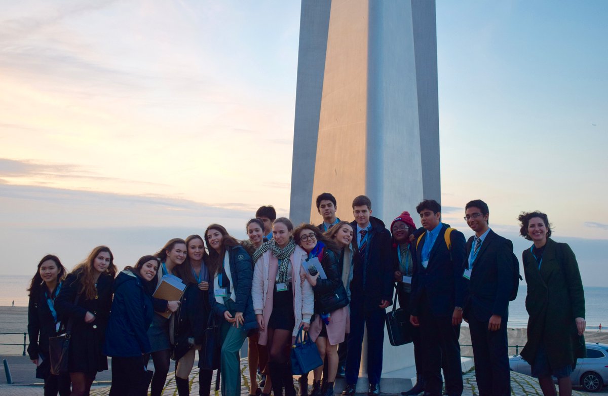 Can't believe tomorrow is the last day of #THIMUN2017 - We've had the best time! via @LennyDutton