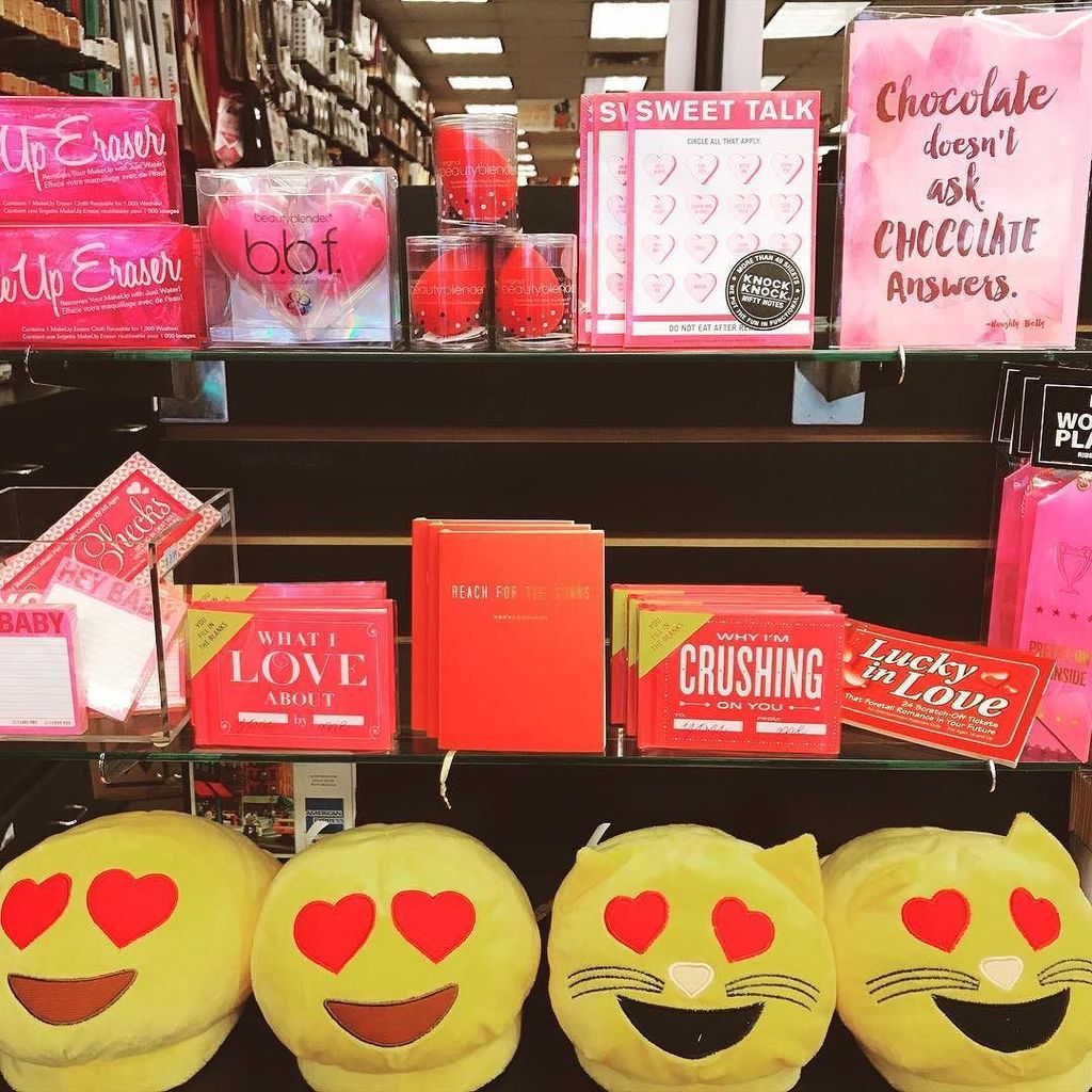 Ricky's NYC (Rickys_NYC) Twitter