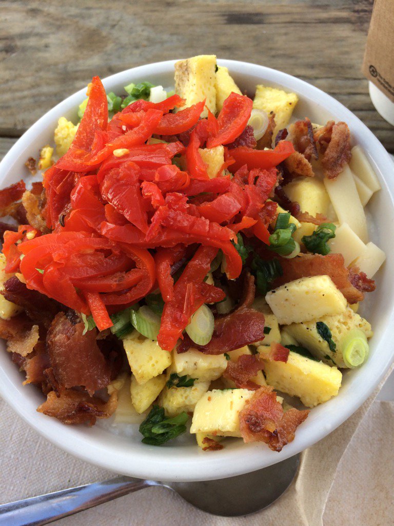 mandalie3's tweet photo. @nealsdeli! Daily grits bowl never fails to surprise and delight me. https://t.co/5NkvhXfdUC