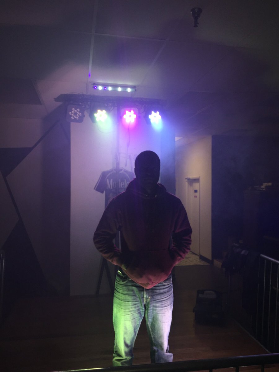 djdottmon's tweet photo. Check.. check mic check https://t.co/nKfHg2ONAK