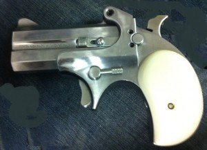 GunLink's tweet photo. Micro-Handguns of #SHOTShow 2017 #IverJohnson #IOInc #StandardMfg #S333 #Derringer⦠https://t.co/R9lF5hqfH5 https://t.co/ydc0I5sR7G