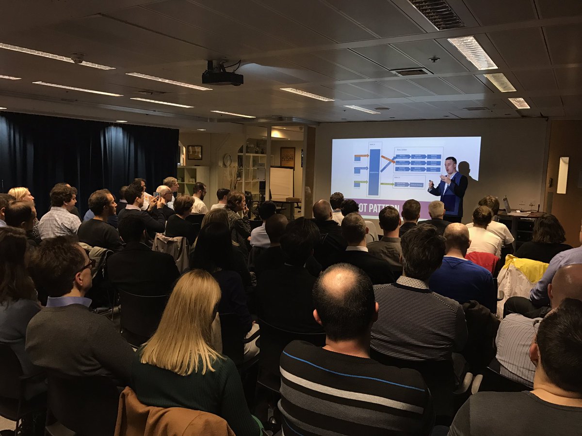 dariodaprile's tweet image. #Chatbot Meetup at Innovation Warehouse. Wow so many #botdev and #ai experts in London