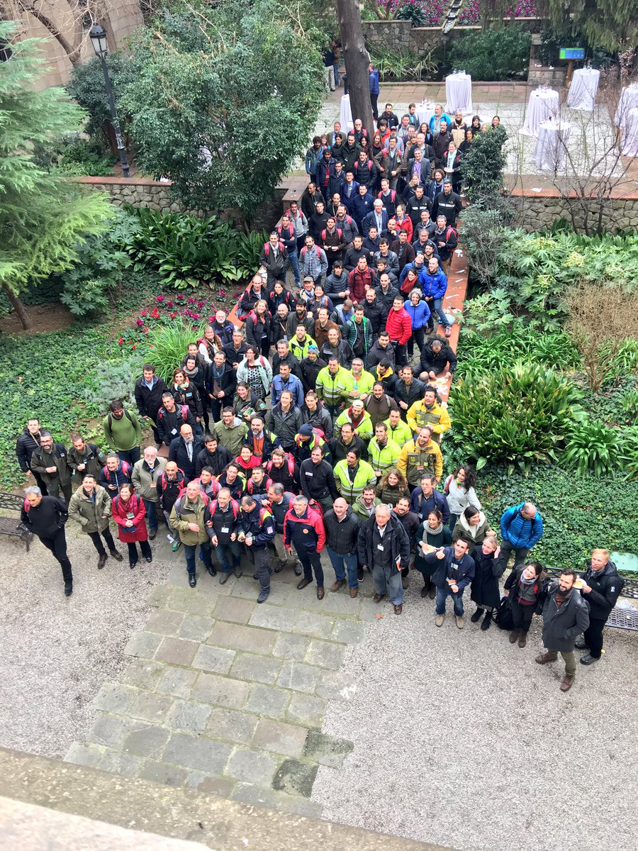 AT_Brif's tweet photo. Un placer participar en congresos #2017WFSS & #iCOPFires #Barcelona gran nivel y buena compañia.Gracias @PauCostaF @IAWF Mañana fieldtrip!👷🔥 https://t.co/NpMalzJQPX