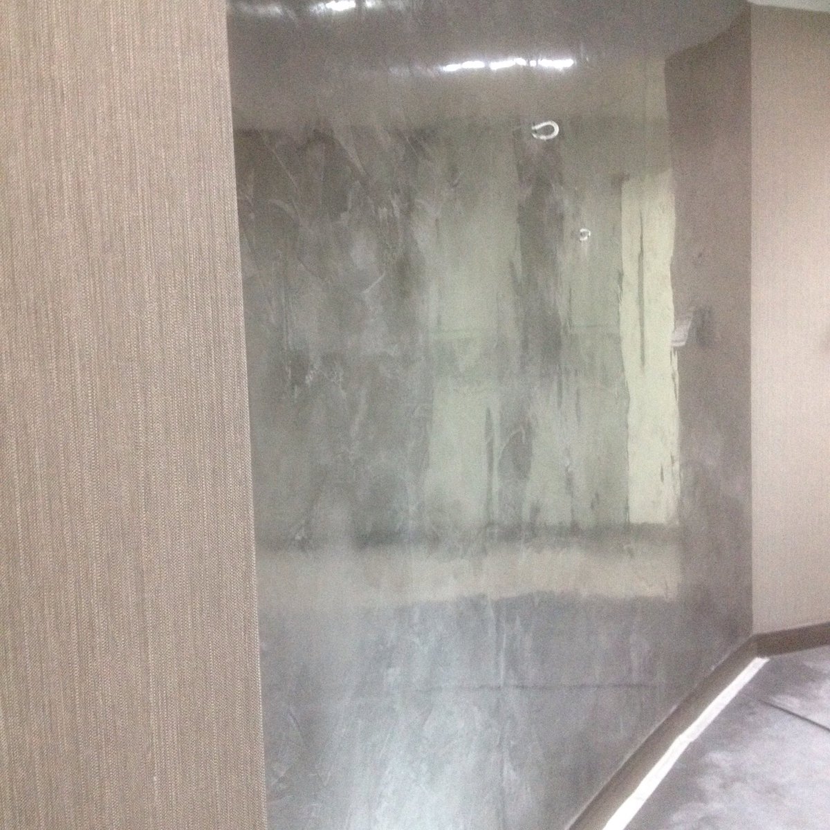 EarthPlaster's tweet photo. Nice little Venetian project in Redhill #japaneseplastering #japaneseplaster #shikkui https://t.co/yShpxsmXgj