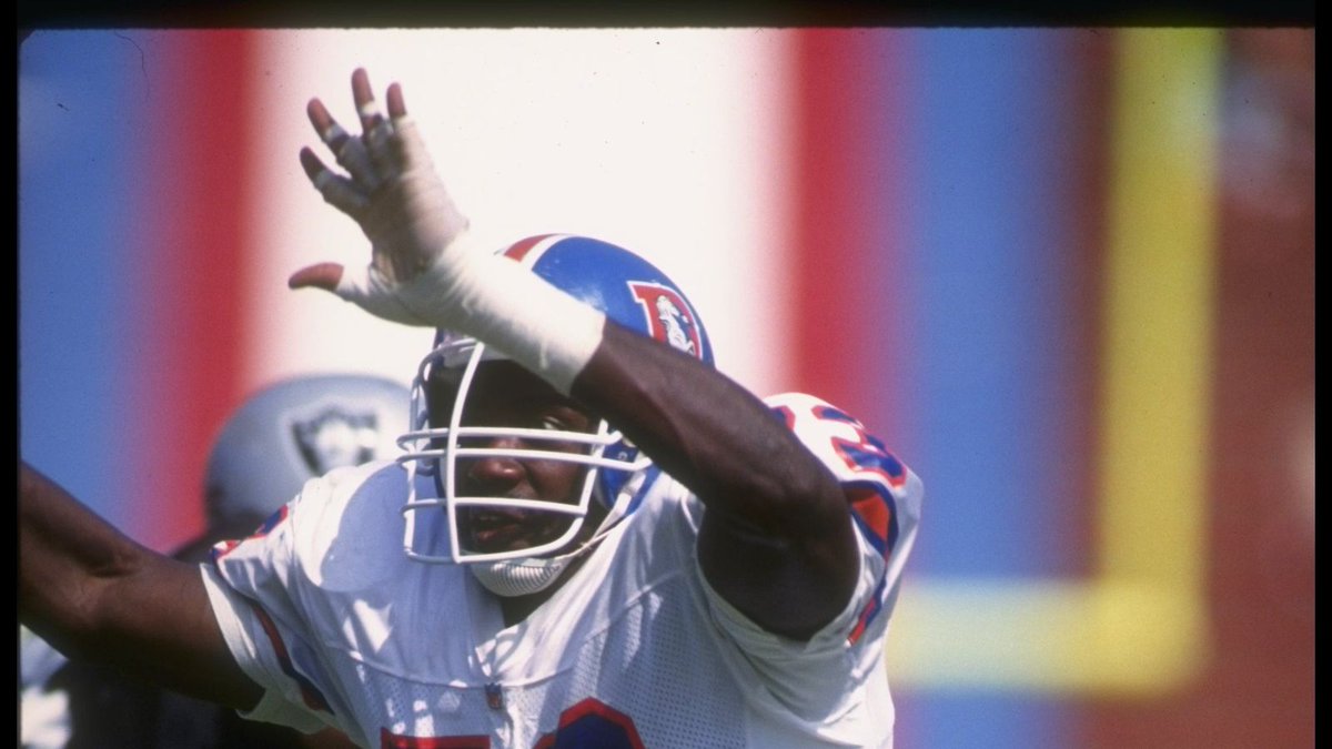 zesty_broncos's tweet photo. The original Broncos sack master: #SimonFletcher https://t.co/Jm5jPJ4DyZ https://t.co/jt3WgjBfOC