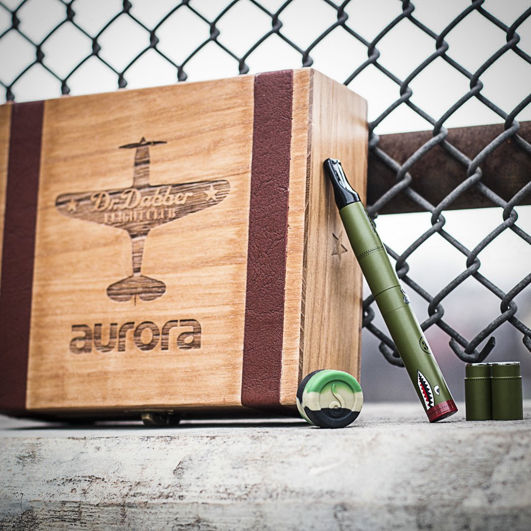 HIGH_TIMES_Mag's tweet photo. THE TIME IS HERE! #Aurora #FlightEdition AVAILABLE TODAY! #DrDabber https://t.co/KEzc1LZ4Bh https://t.co/ItJjGLUvqA